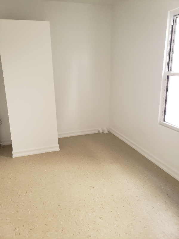 1543 Leland Ave #3 - Photo 2 of 2