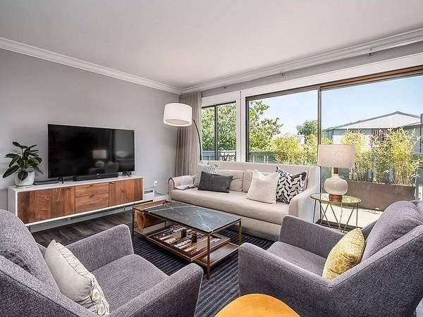 816 South Eliseo Drive - Photo 3 of 15