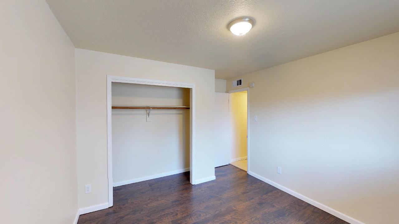 2713 Wyoming Blvd Ne - Photo 6 of 41