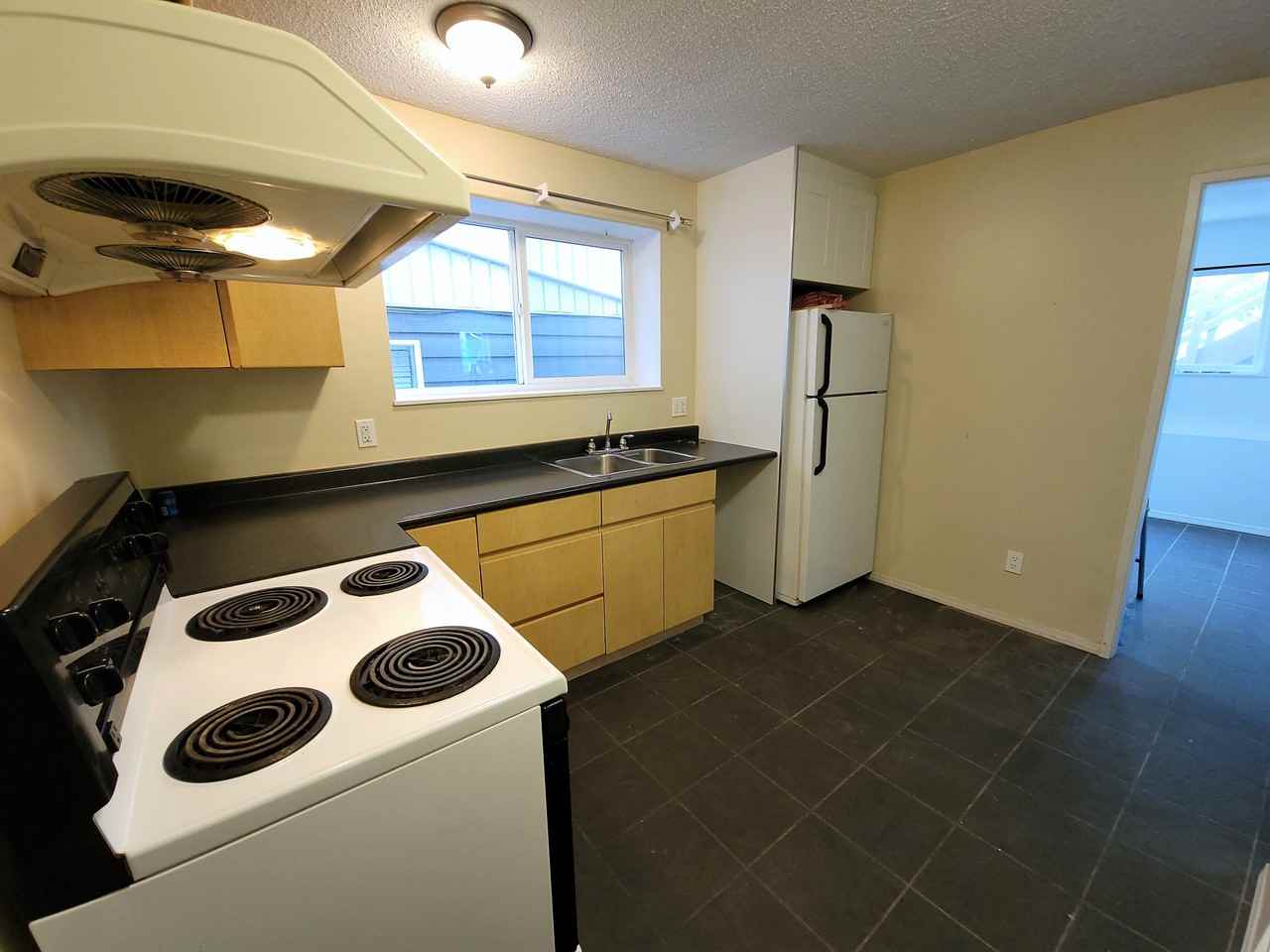 3028 28th Ave W - Photo 2 of 11