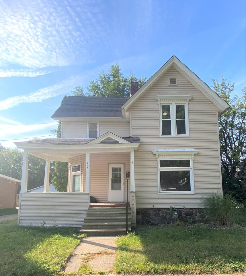 368 Garfield Avenue - Photo 2 of 18