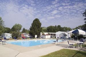 Worthington Arms - Photo 2 of 9