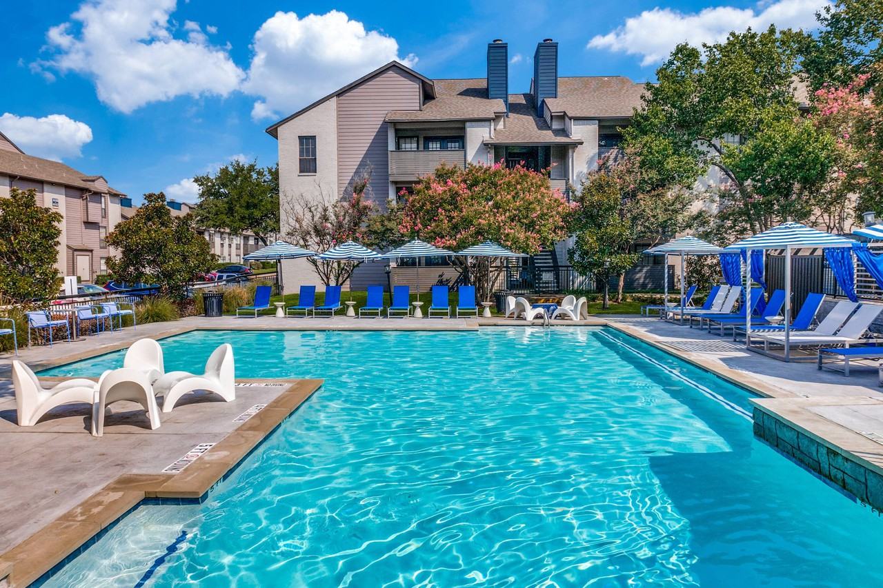 Devon on Northgate - Photo 6 of 89