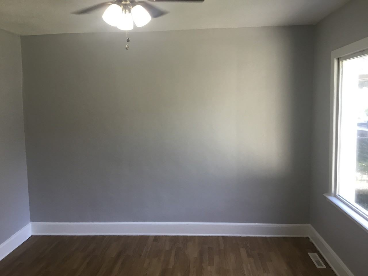 1705 West 15th Street - Photo 2 of 11