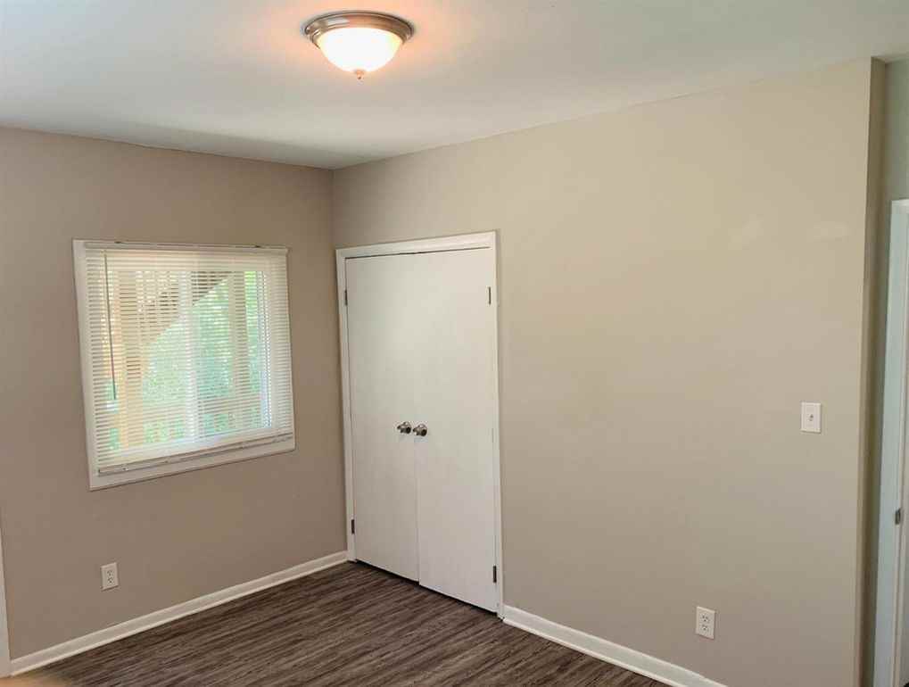 2837 Montana Ave #2 - Photo 6 of 9