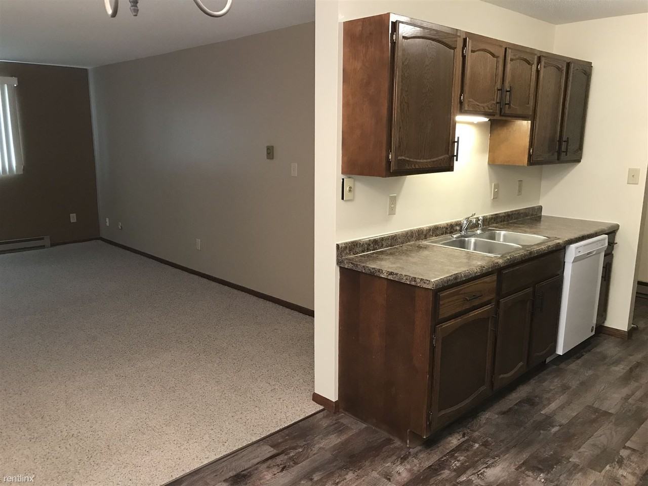 2625 S 17th St - Photo 2 of 7