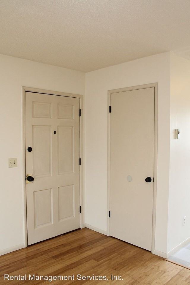 2903-2909 SE Pine St - Photo 3 of 20