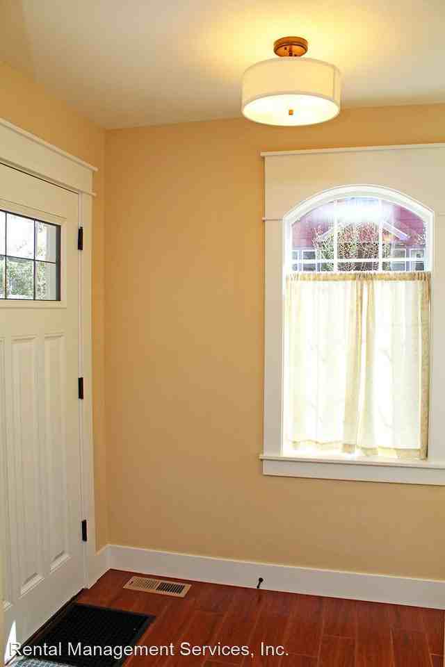 3833 Se 33rd Ave - Photo 3 of 28