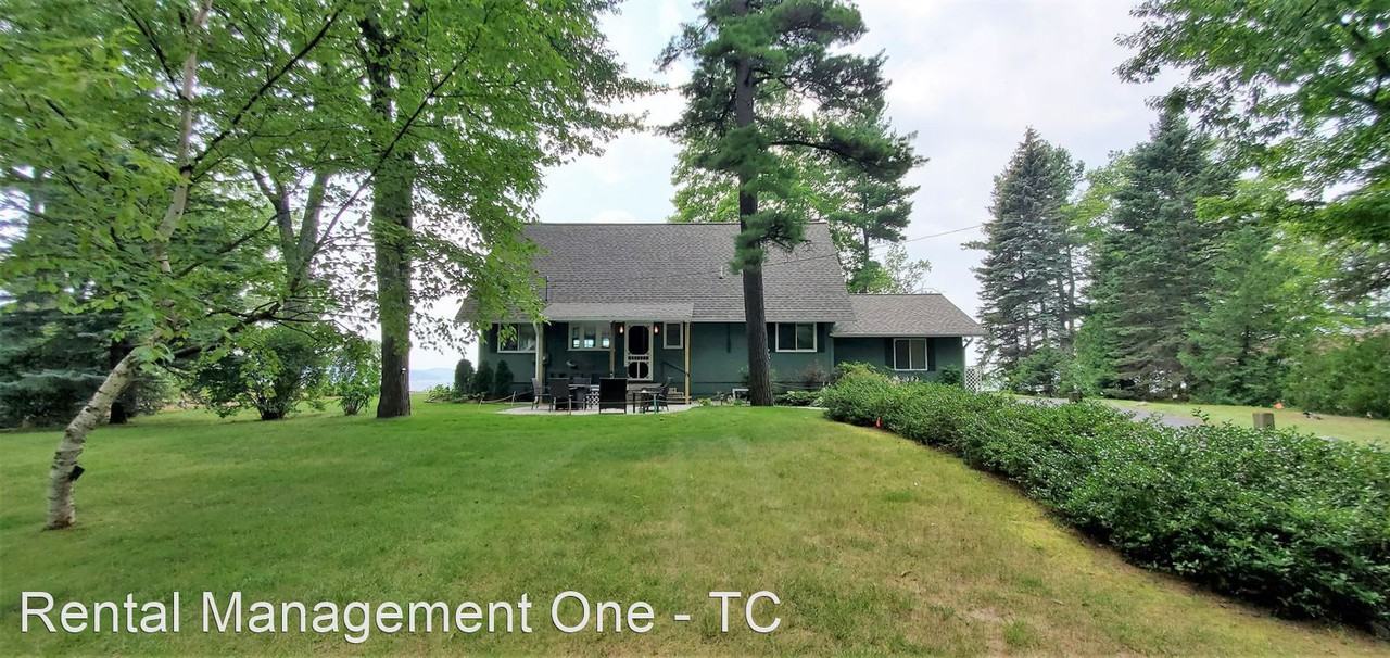 2558 Neahtawanta Rd - Photo 2 of 42