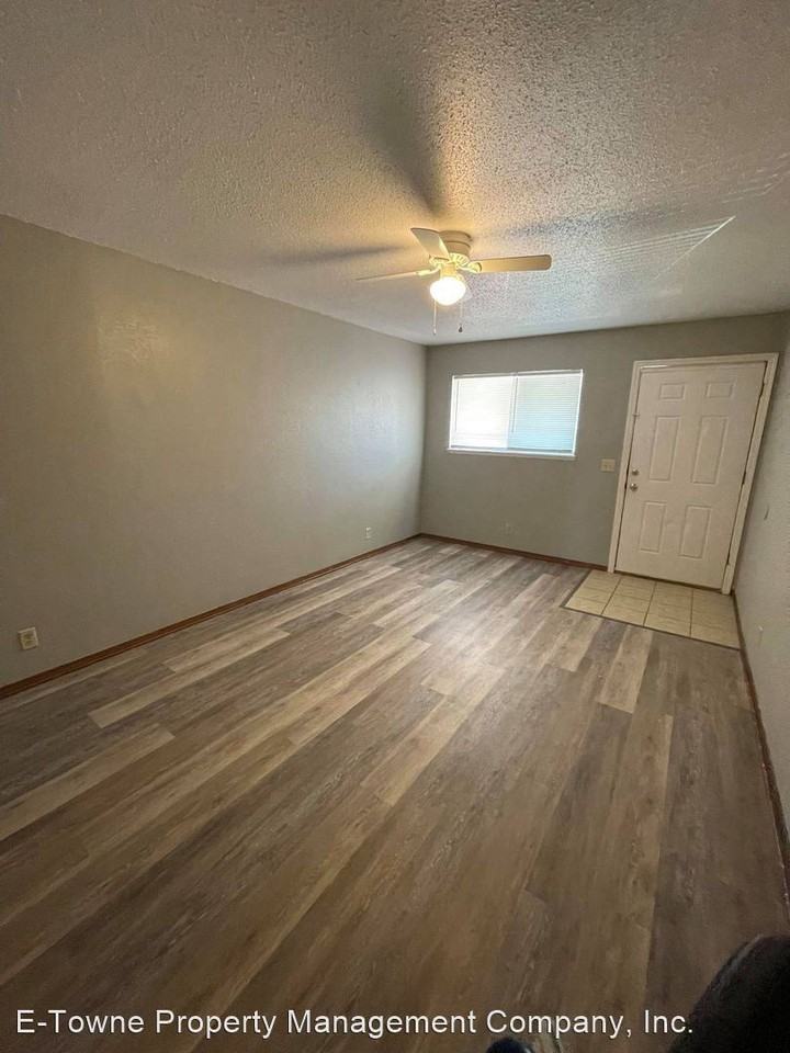 1101 E. Randolph - Photo 3 of 7