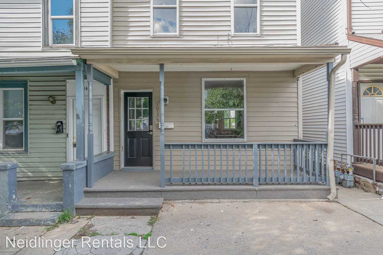 1936 North St - Photo 2 of 25