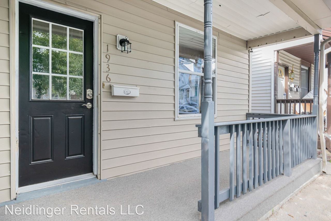 1936 North St - Photo 3 of 25