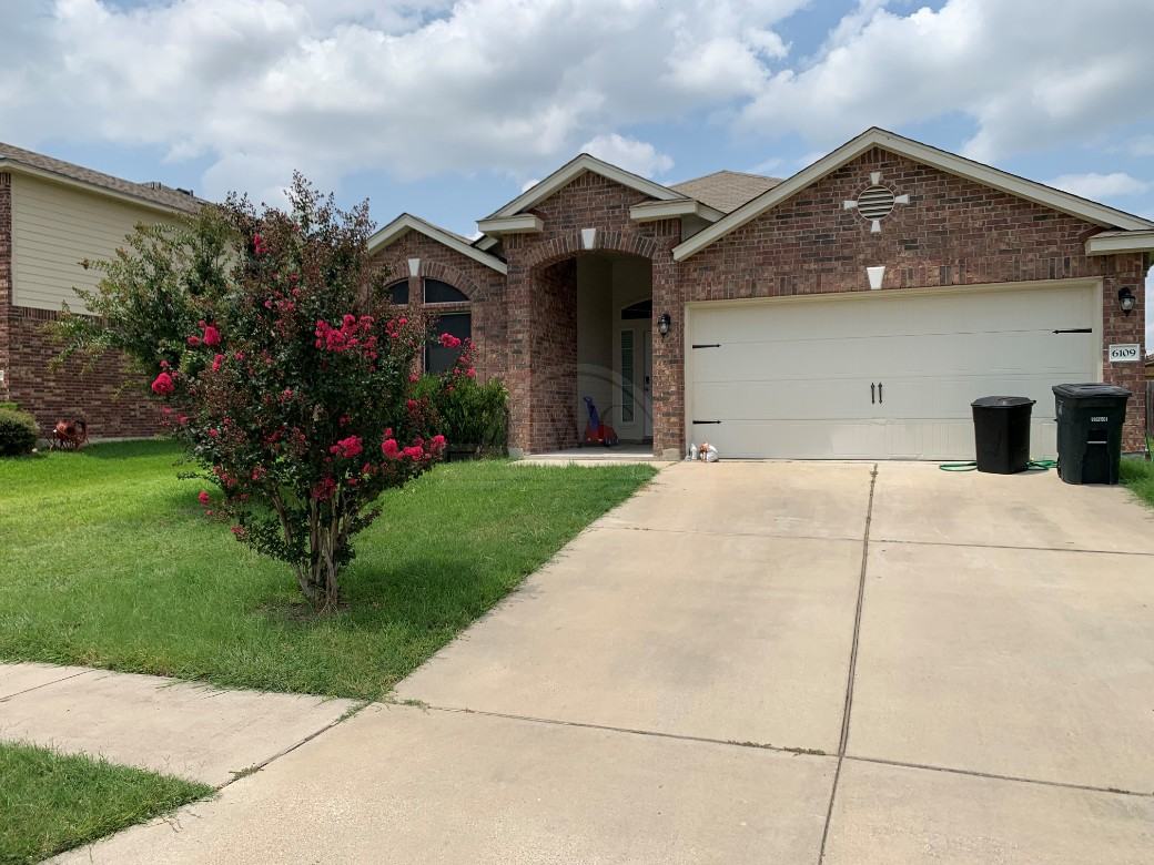 6109 Malachi Ln - Photo 2 of 12
