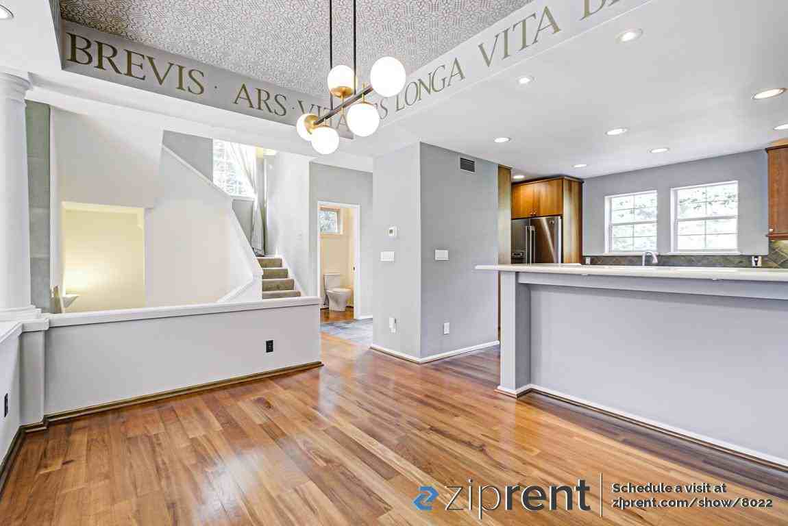 4674 Redwood Rd - Photo 2 of 20