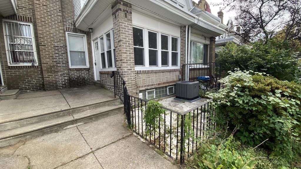 6451 N 16th St - Photo 2 of 38