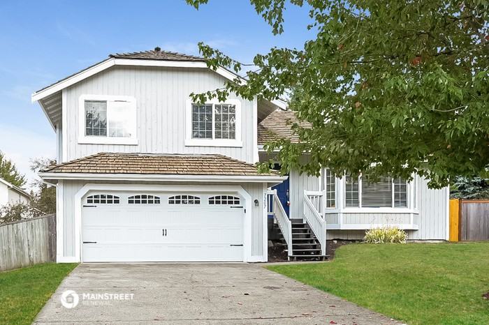 7207 201st St E - Photo 2 of 18