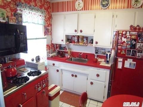 1270 Cambria St - Photo 2 of 8