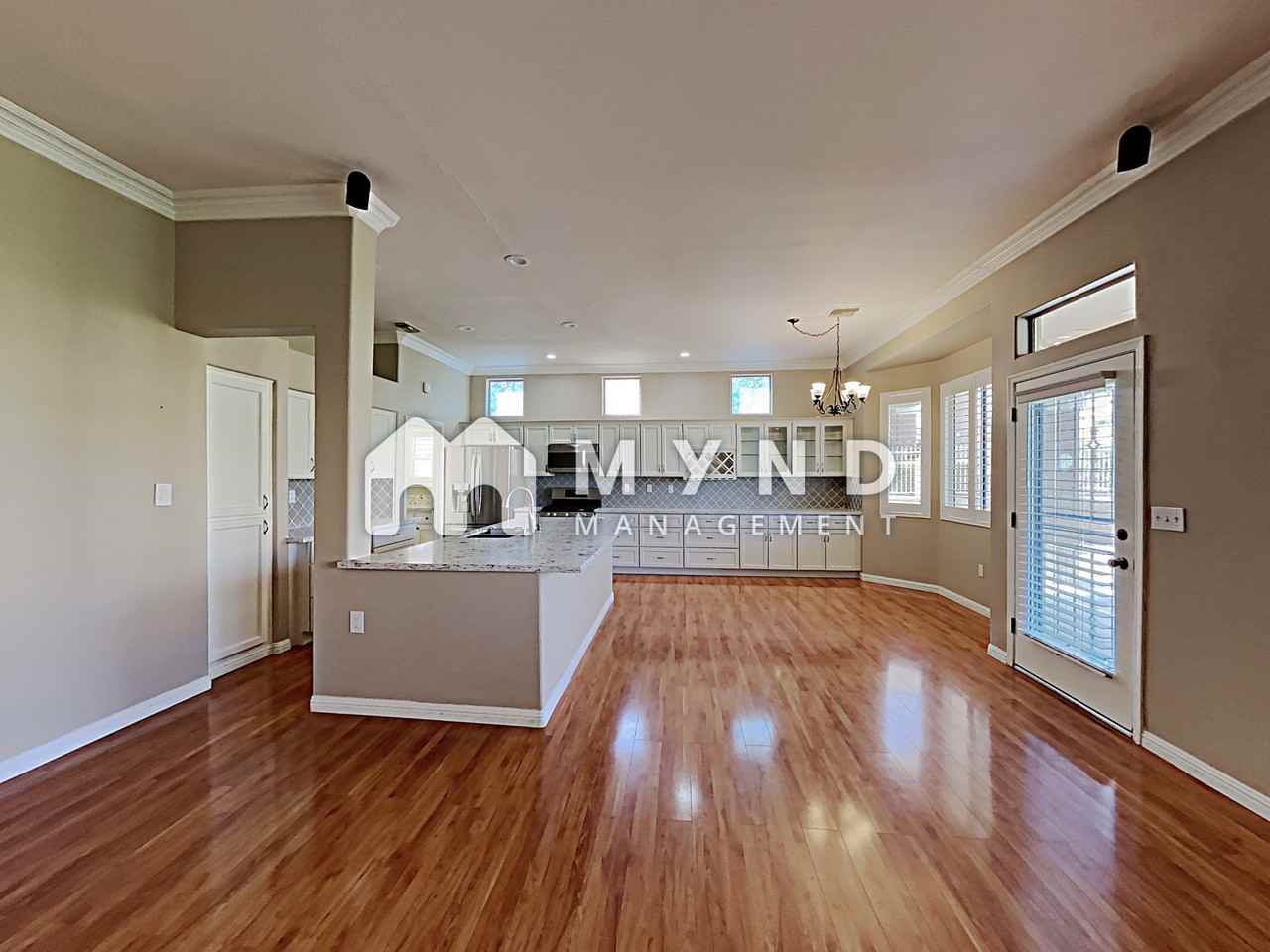 10712 Back Plains Dr - Photo 2 of 19