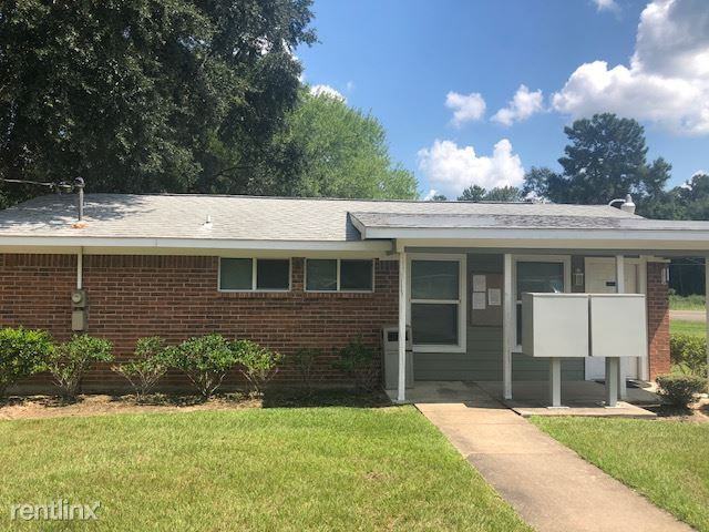 Southwood Apartments - Photo 3 of 12