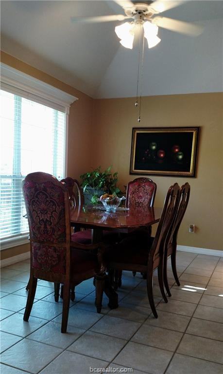 307 Stoney Hills Ct - Photo 3 of 9