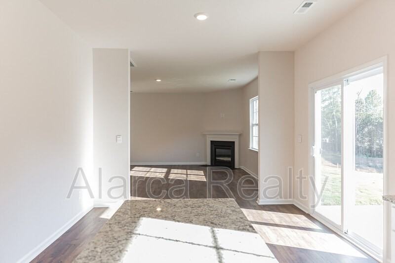 114 Sequoia Forest Dr - Photo 5 of 19