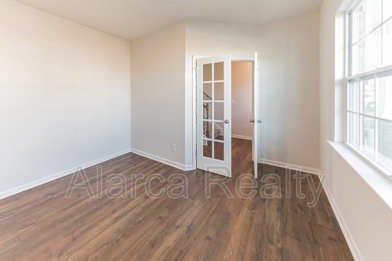 114 Sequoia Forest Dr - Photo 6 of 19