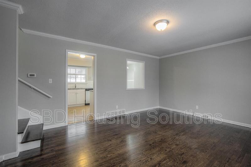 16003 E 35th St S - Photo 5 of 34