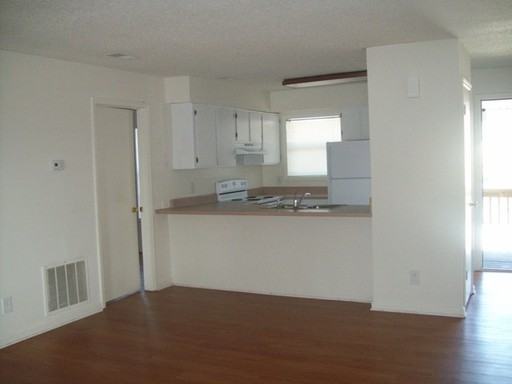 2532 Flint Dr - Photo 2 of 6