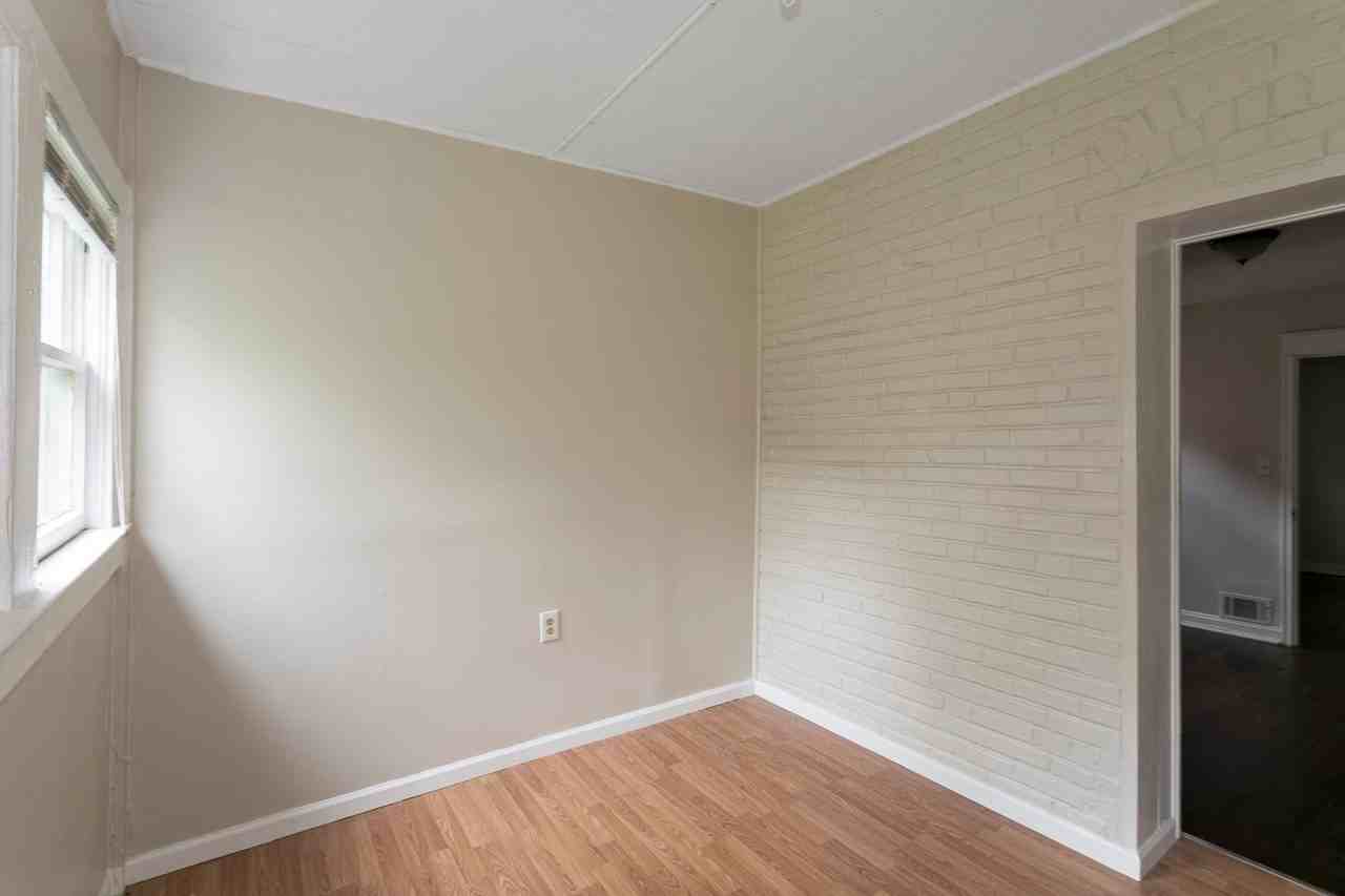 3921 Norledge Ave Apt. 2 - Photo 3 of 30