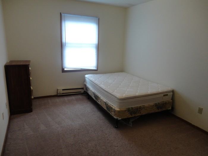 604 S Fell Ave #6 - Photo 3 of 11