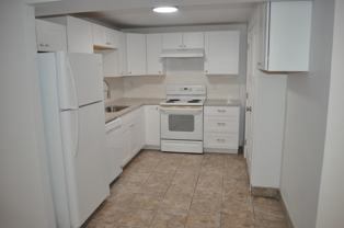 2542 W Robin Rd #B - Photo 1 of 1