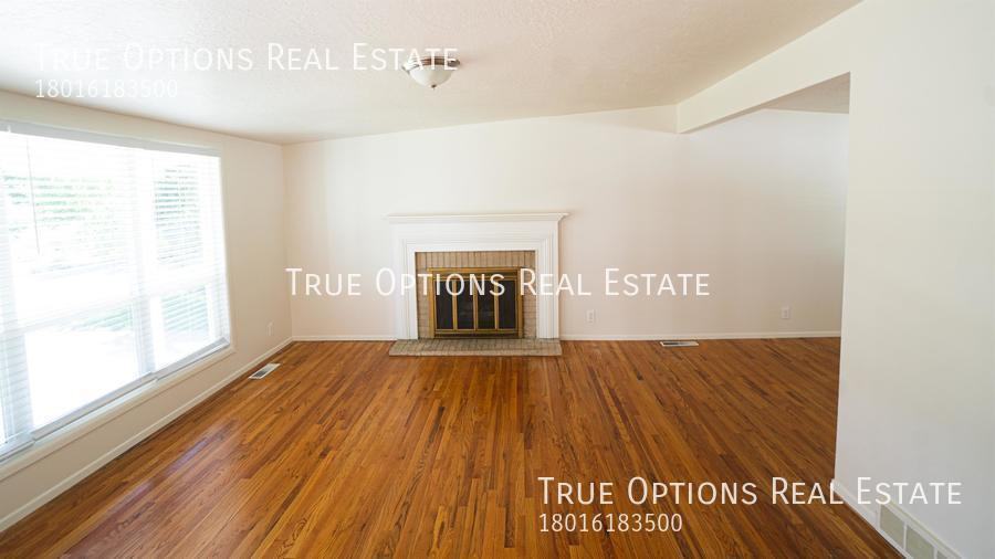 5558 S Somerset Way - Photo 2 of 50