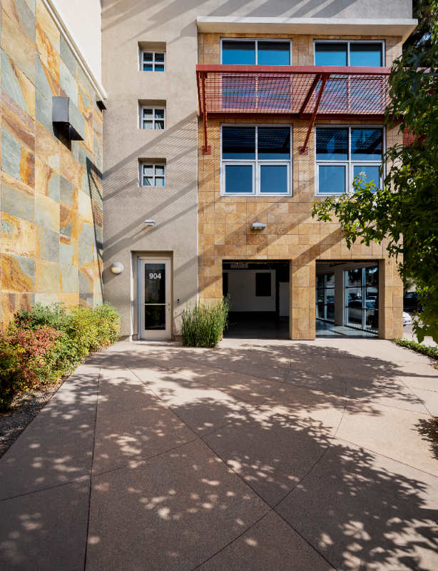 904 E Santa Ana Blvd - Photo 3 of 23