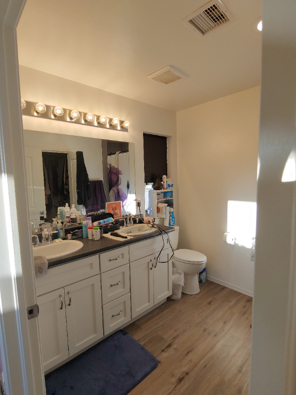 105 N 15th St #A - Photo 3 of 6