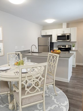 1714 PATTON LN - Photo 3 of 3