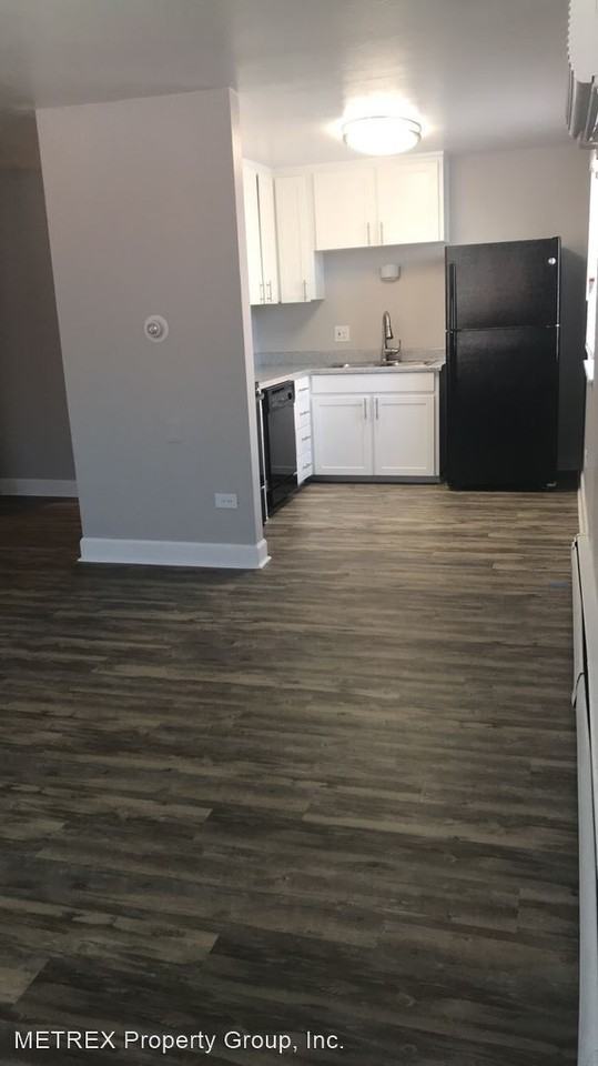 Humboldt Apartments - Photo 2 of 8