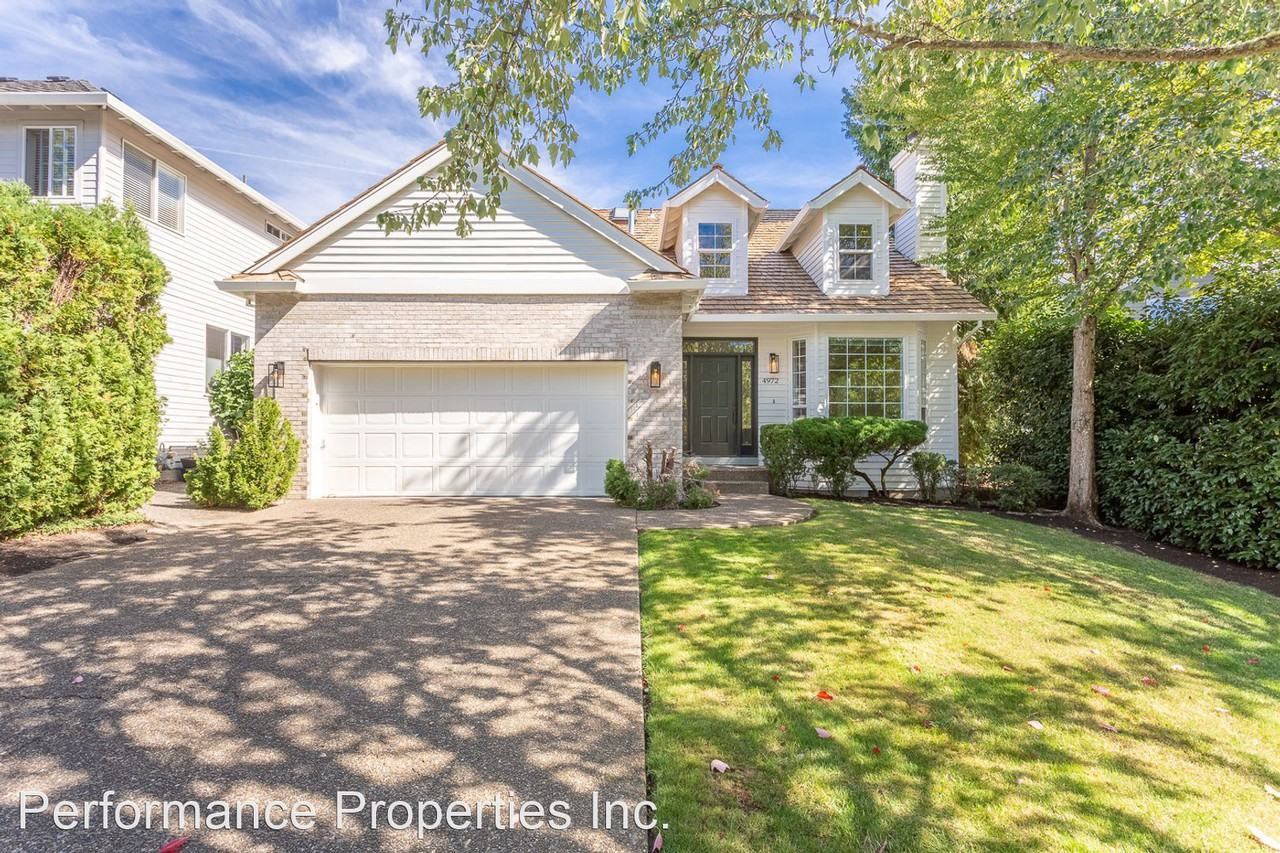 4972 Bilford Ln - Photo 2 of 29