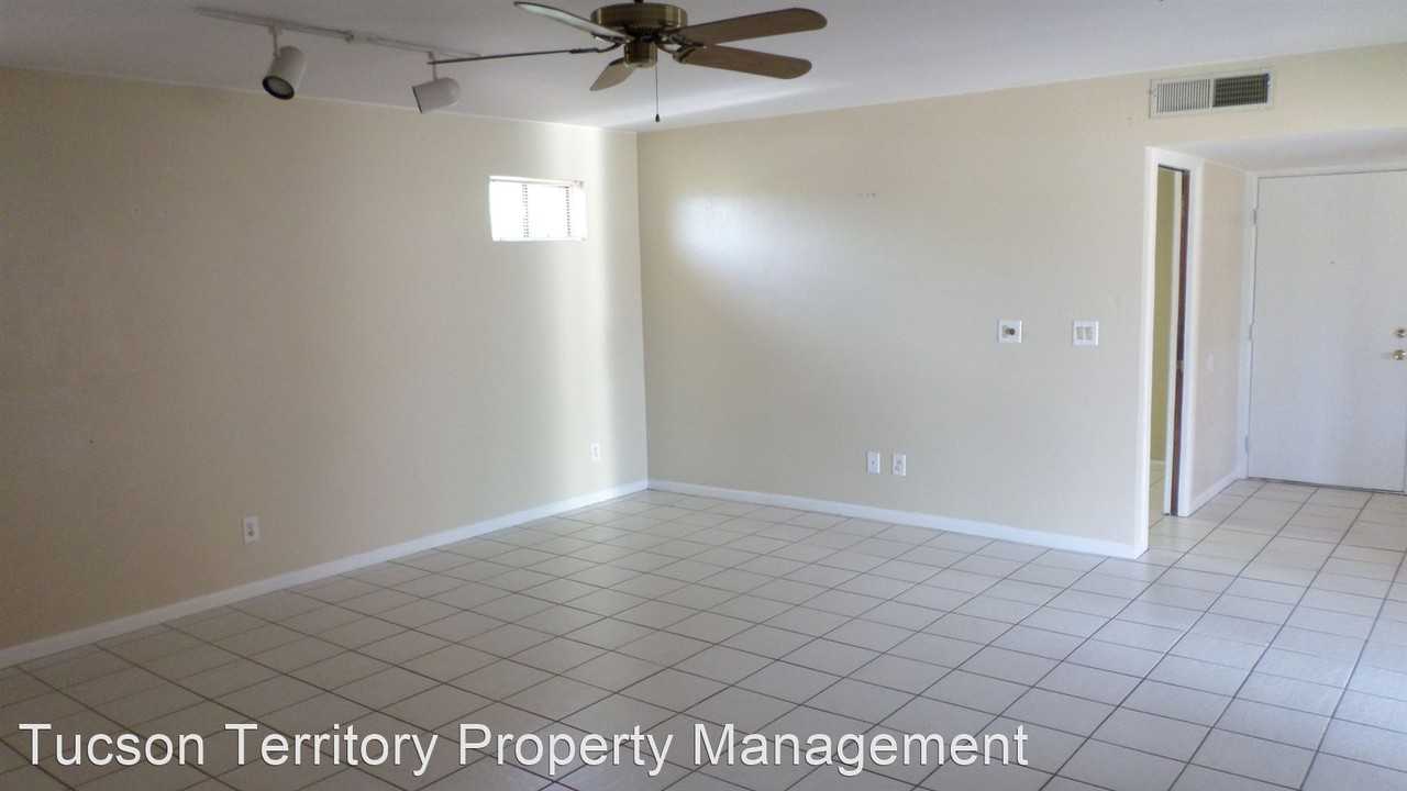 3319 W Treeline Dr - Photo 3 of 13