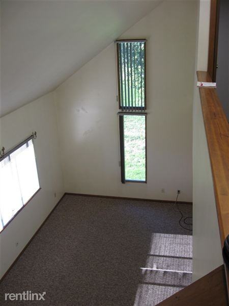 9423 SW Greenville Rd - Photo 3 of 8