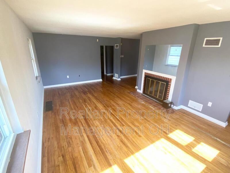 3814 Kirkup Ave - Photo 2 of 9
