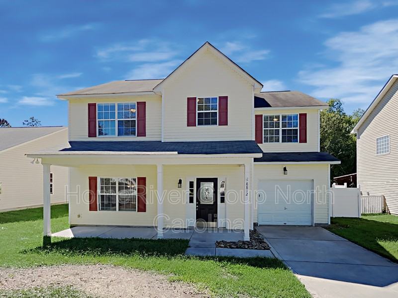 8812 Cornwall St - Photo 2 of 34