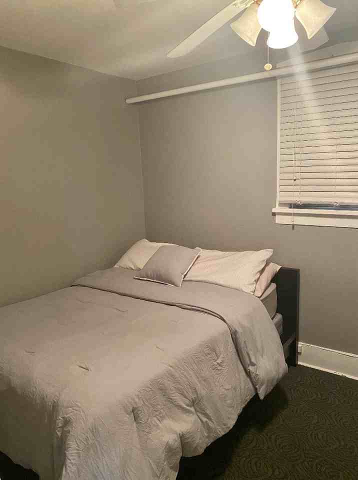 722 W Wrightwood Ave - Photo 7 of 10