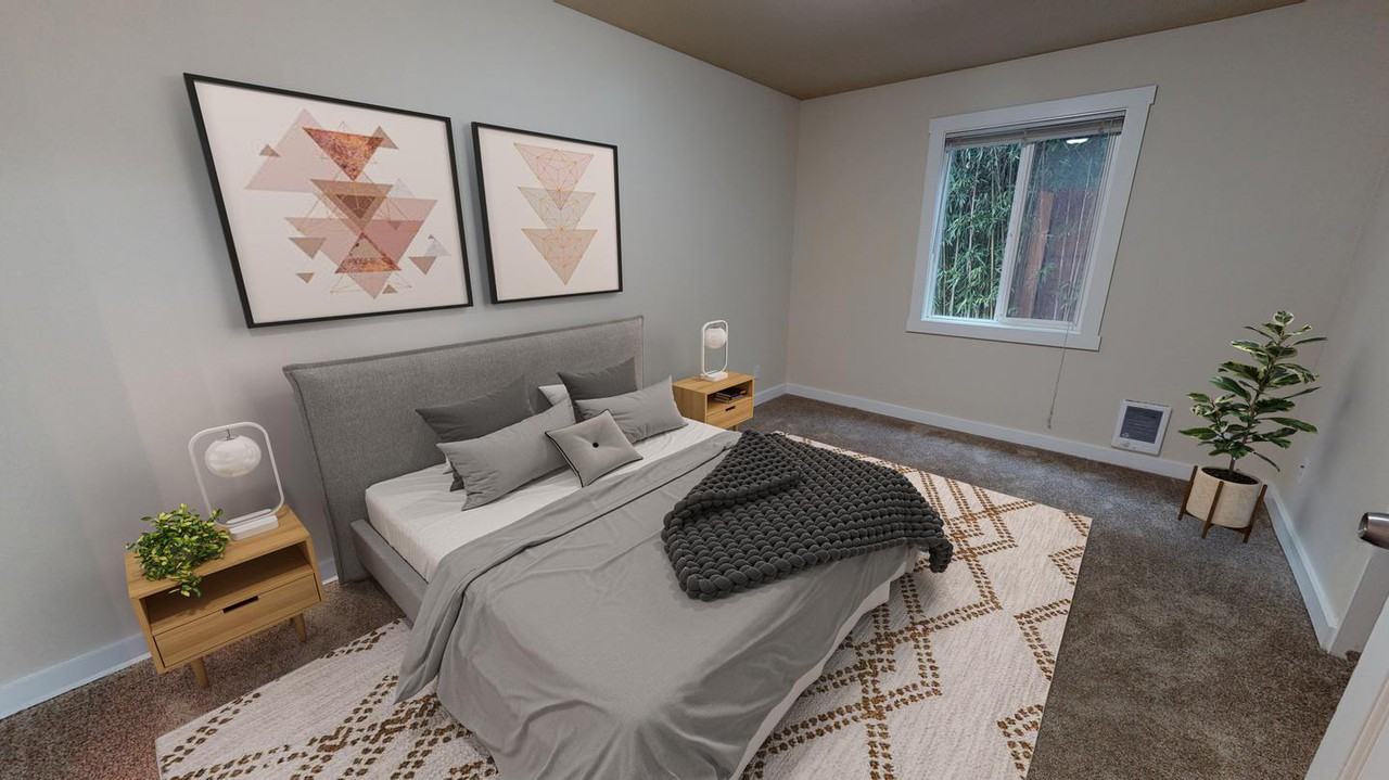 Welcoming Capitol Hill home near the Light Rail - Photo 4 of 17