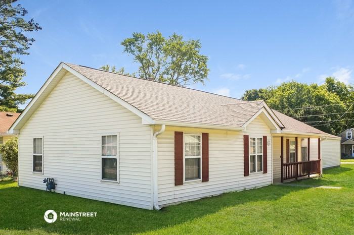 4825 Mecca St - Photo 3 of 16