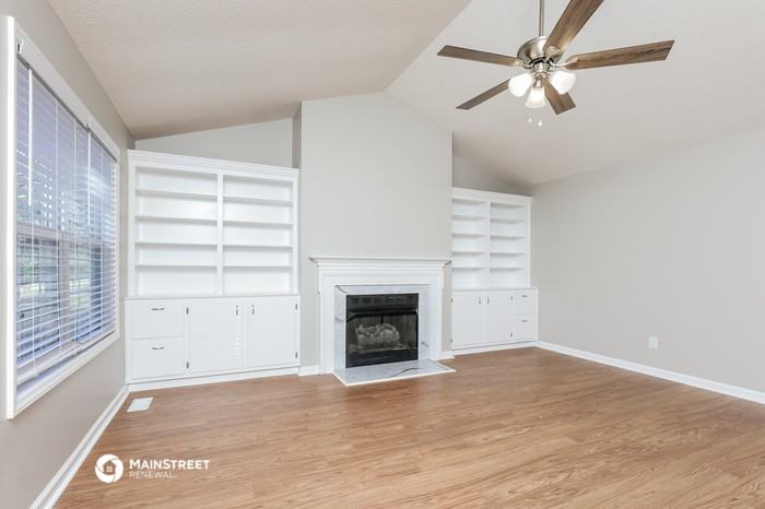 100 Wilmack Dr - Photo 3 of 16