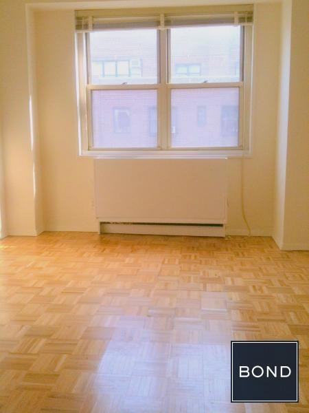 E 50th St #2A