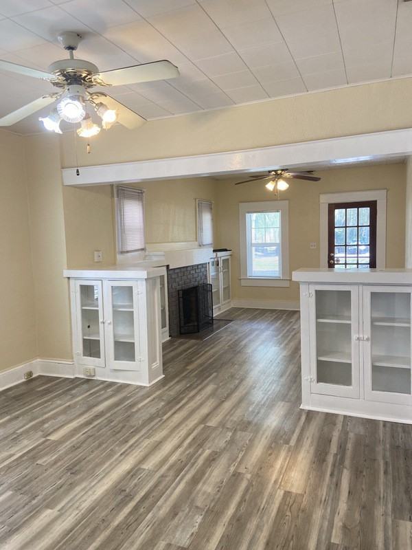 1509 Woodward St #1 - Photo 4 of 11