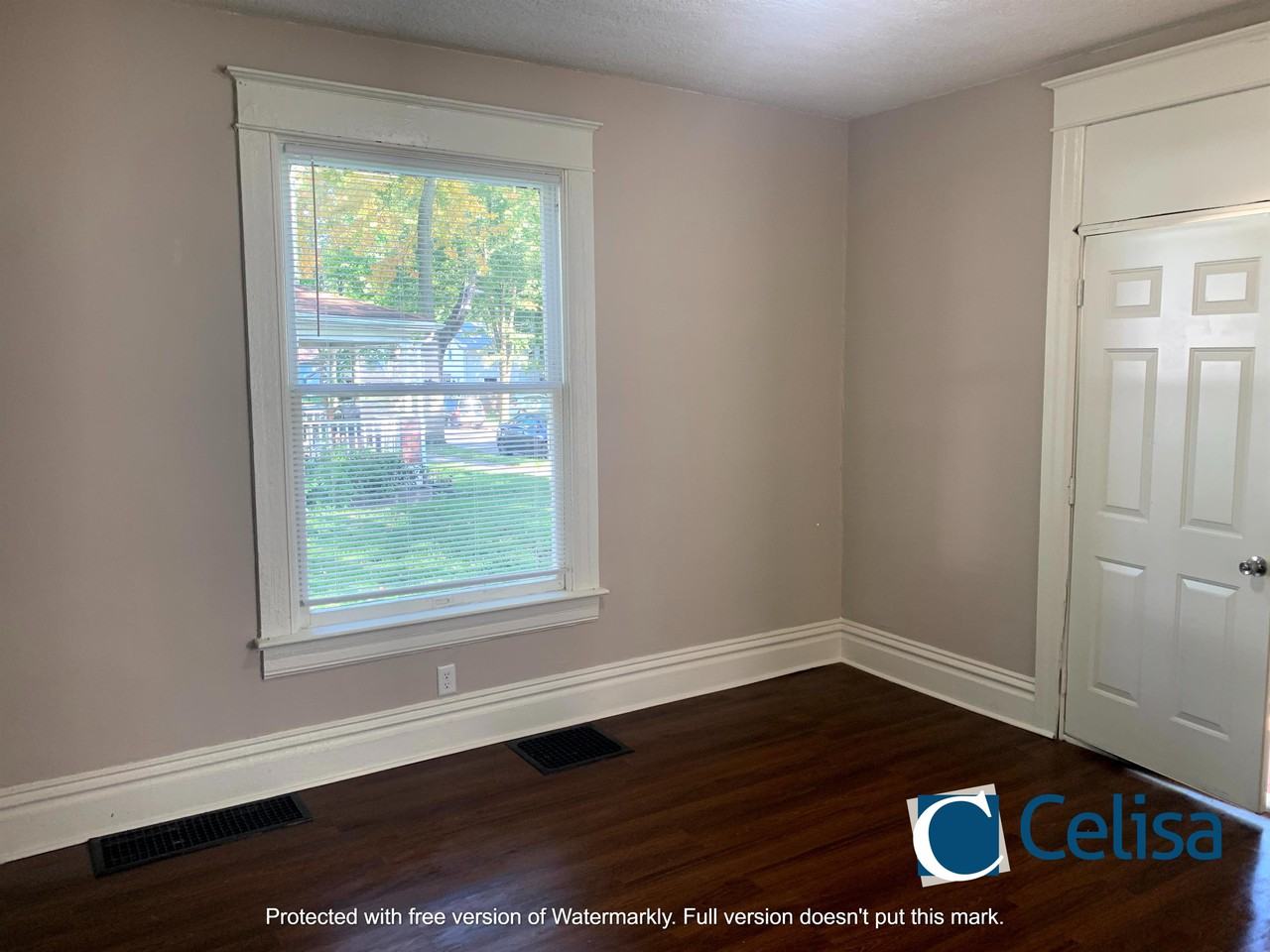 2628 Fox Ave #1 - Photo 3 of 7