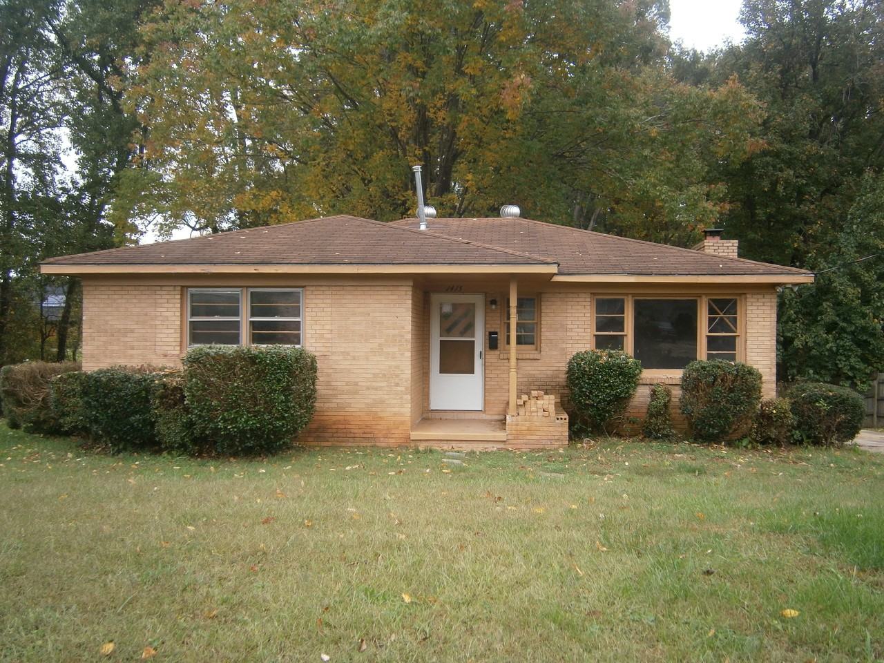 1415 Dans Rd - Photo 2 of 13