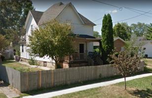 featured image of 746 1/2 Hackett St #UPPER